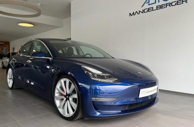 Tesla Model 3 Performance AWD bei Autohaus Mangelberger in 